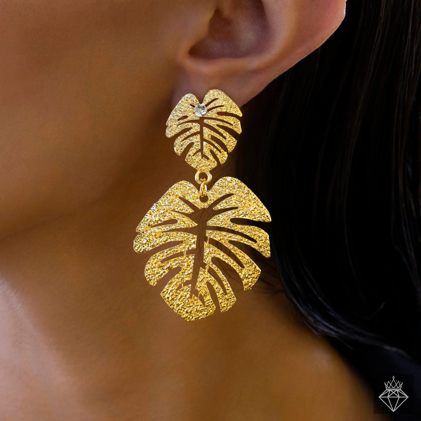 Maison Kystria Anti-Tarnish Palm Leaf Dangler Earrings