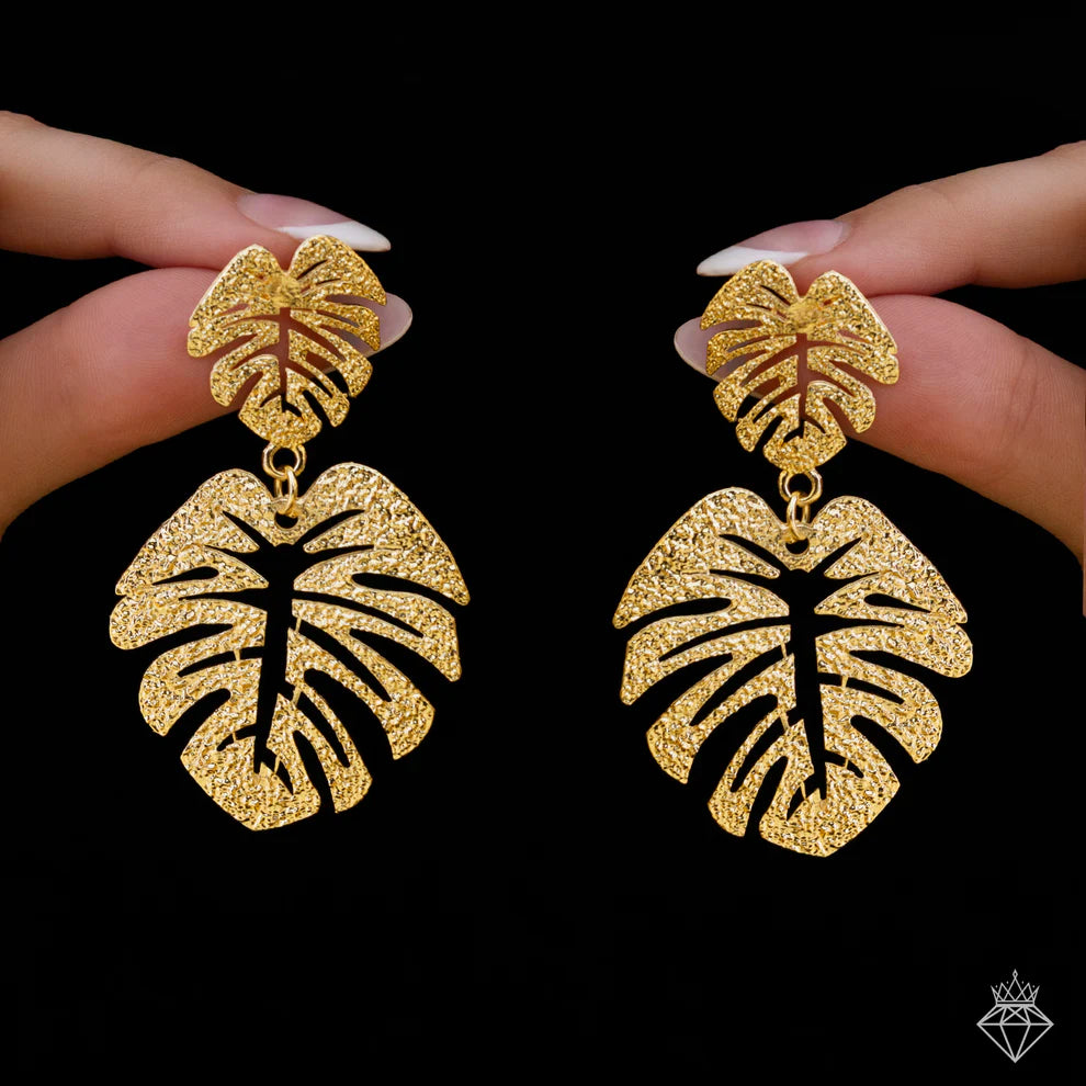 Maison Kystria Anti-Tarnish Palm Leaf Dangler Earrings