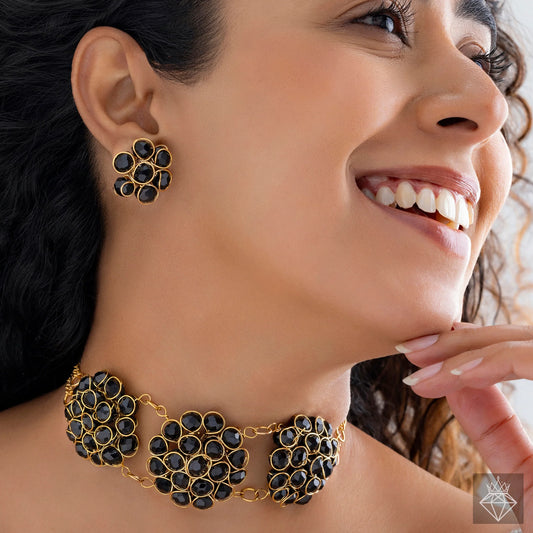 Maison Kystria Stunning Black Crystal Beads Gold Choker Necklace Set With Earrings