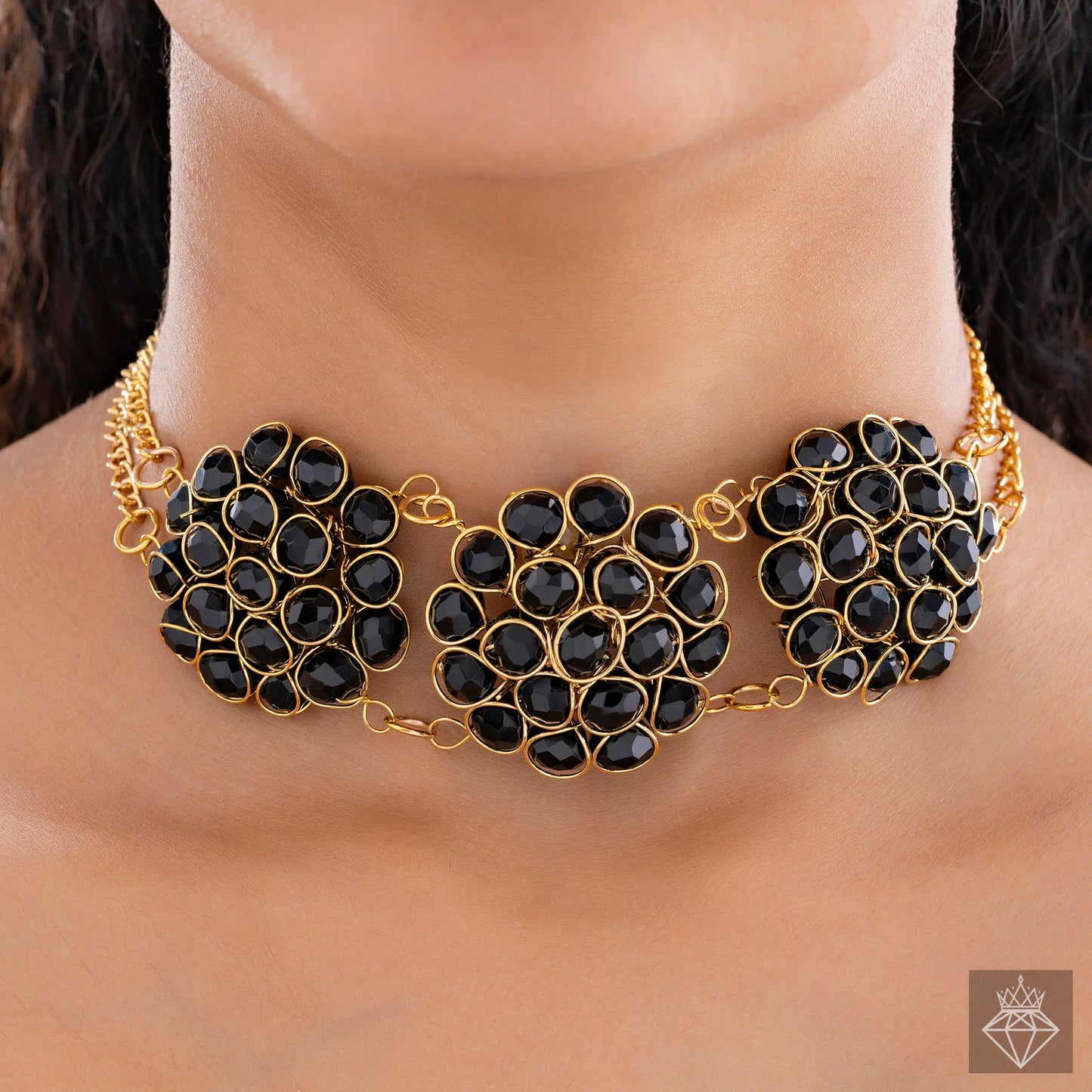 Maison Kystria Stunning Black Crystal Beads Gold Choker Necklace Set With Earrings