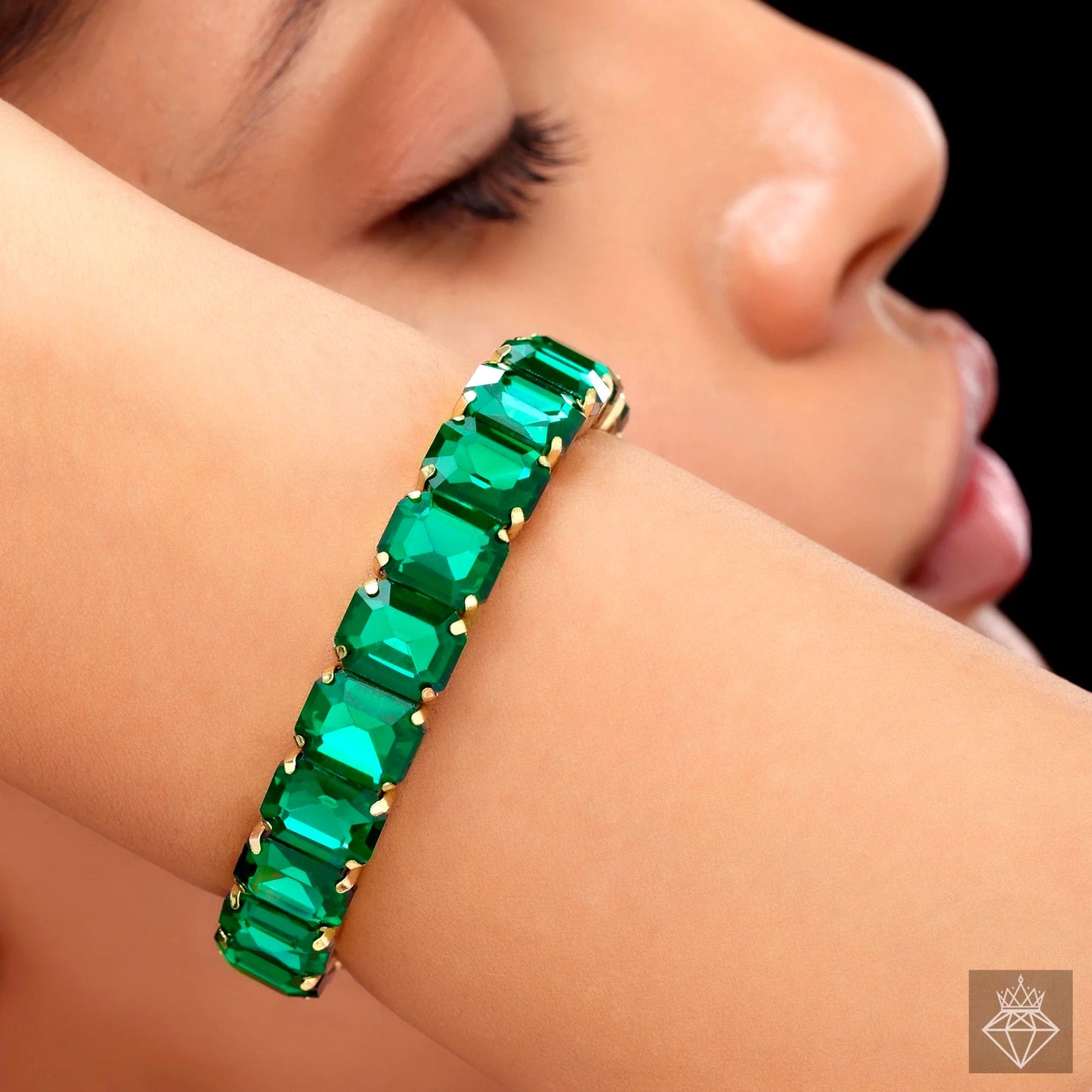 Maison Kystria Anti-Tarnish Crystals Bracelet (Adjustable
